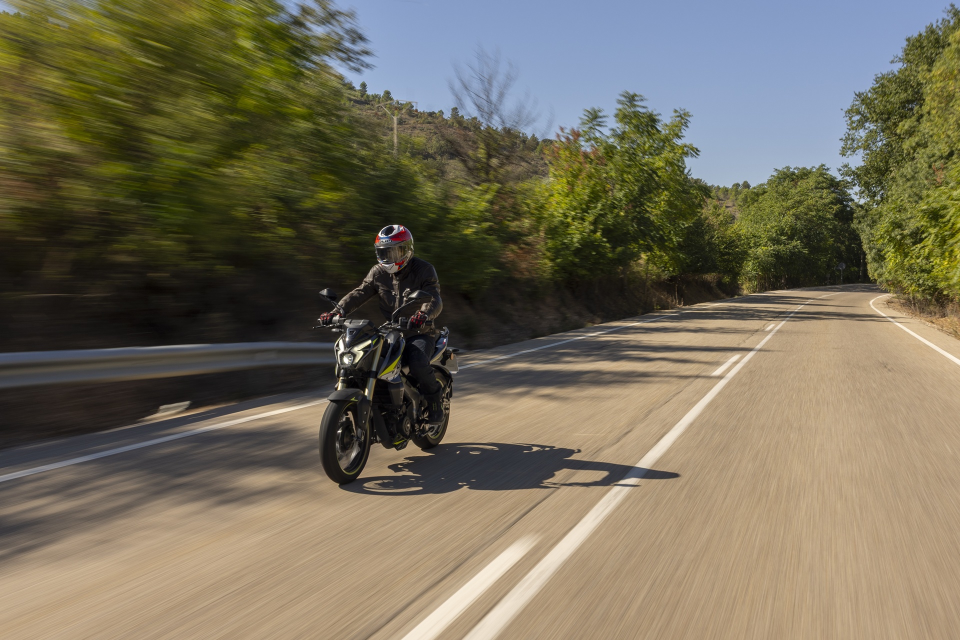 De ruta con Bajaj ¿De verdad necesitas más de 400 cc?