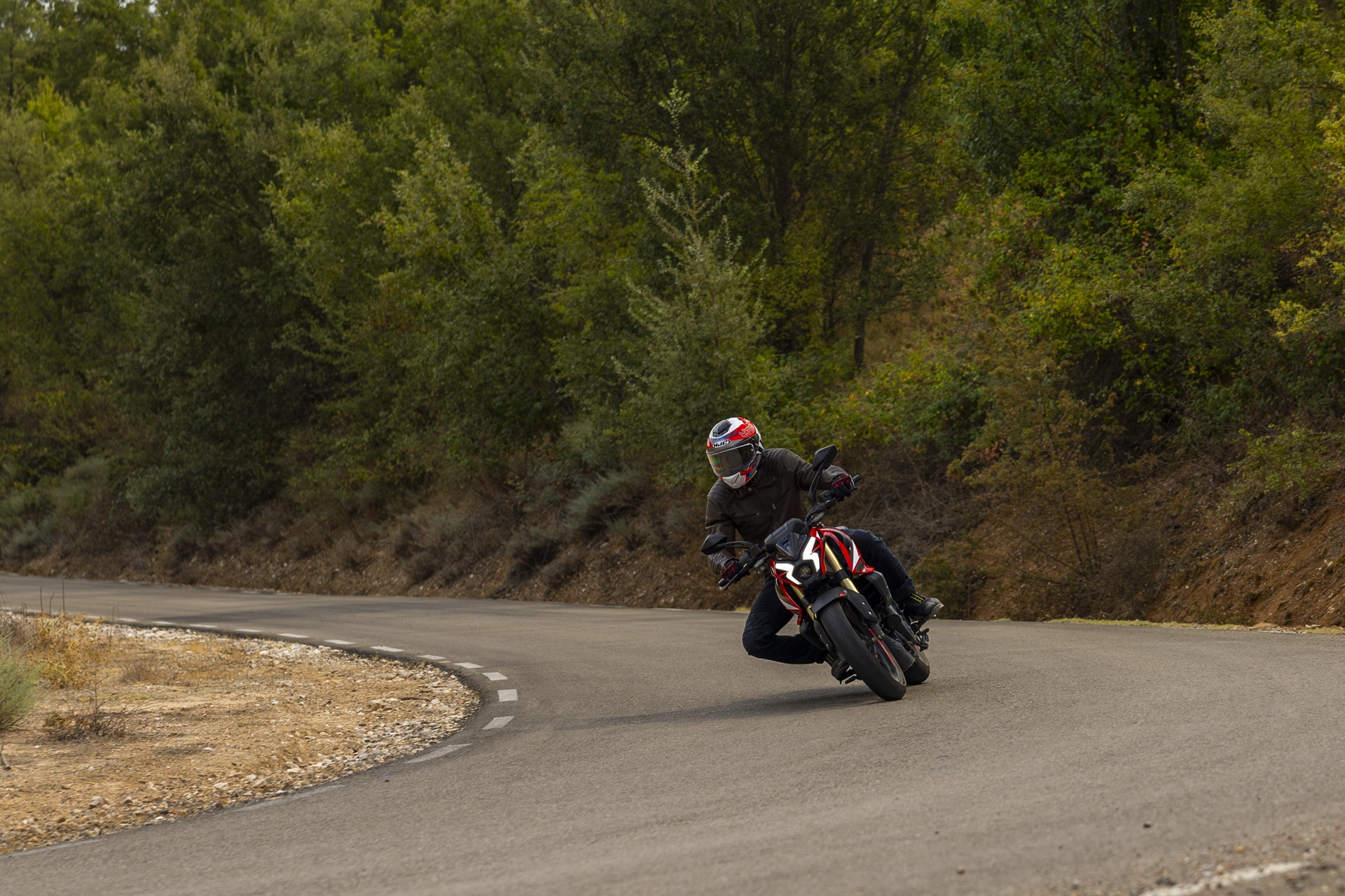 De ruta con Bajaj ¿De verdad necesitas más de 400 cc?