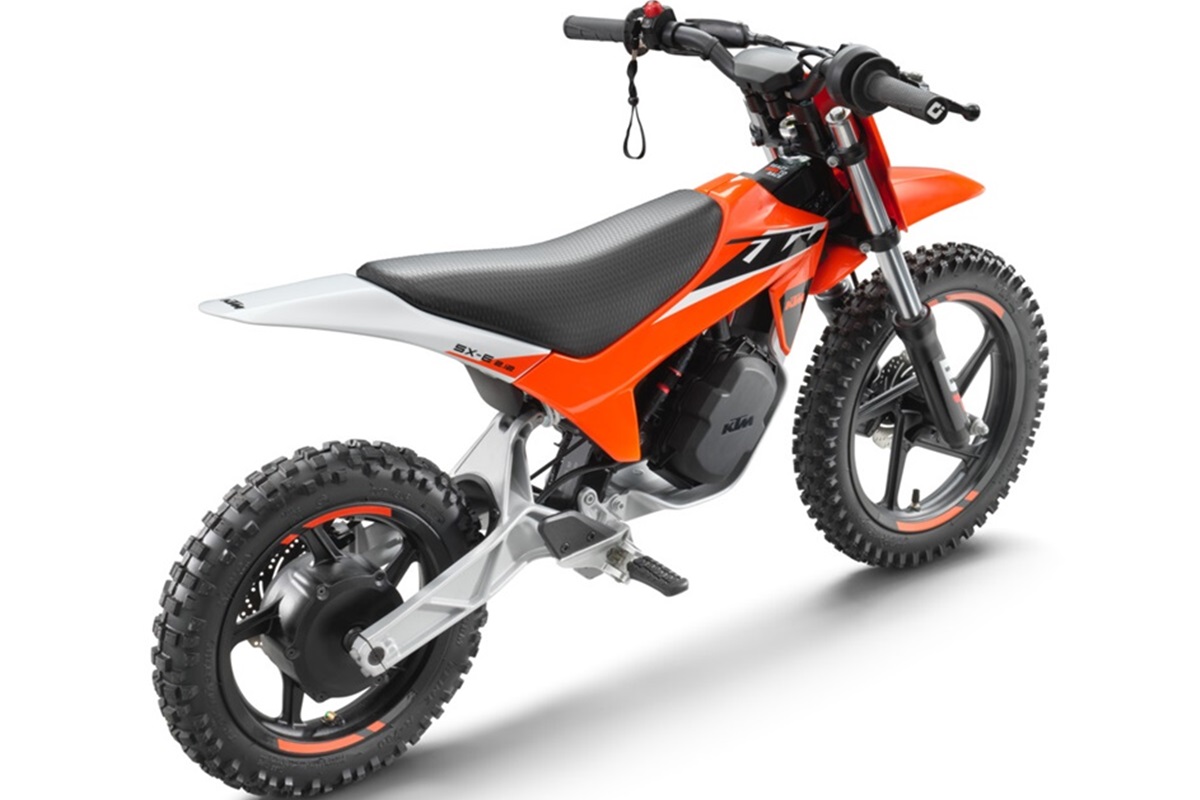 KTM amplía su gama eléctrica juvenil con su nueva SX-E 2.12 2027