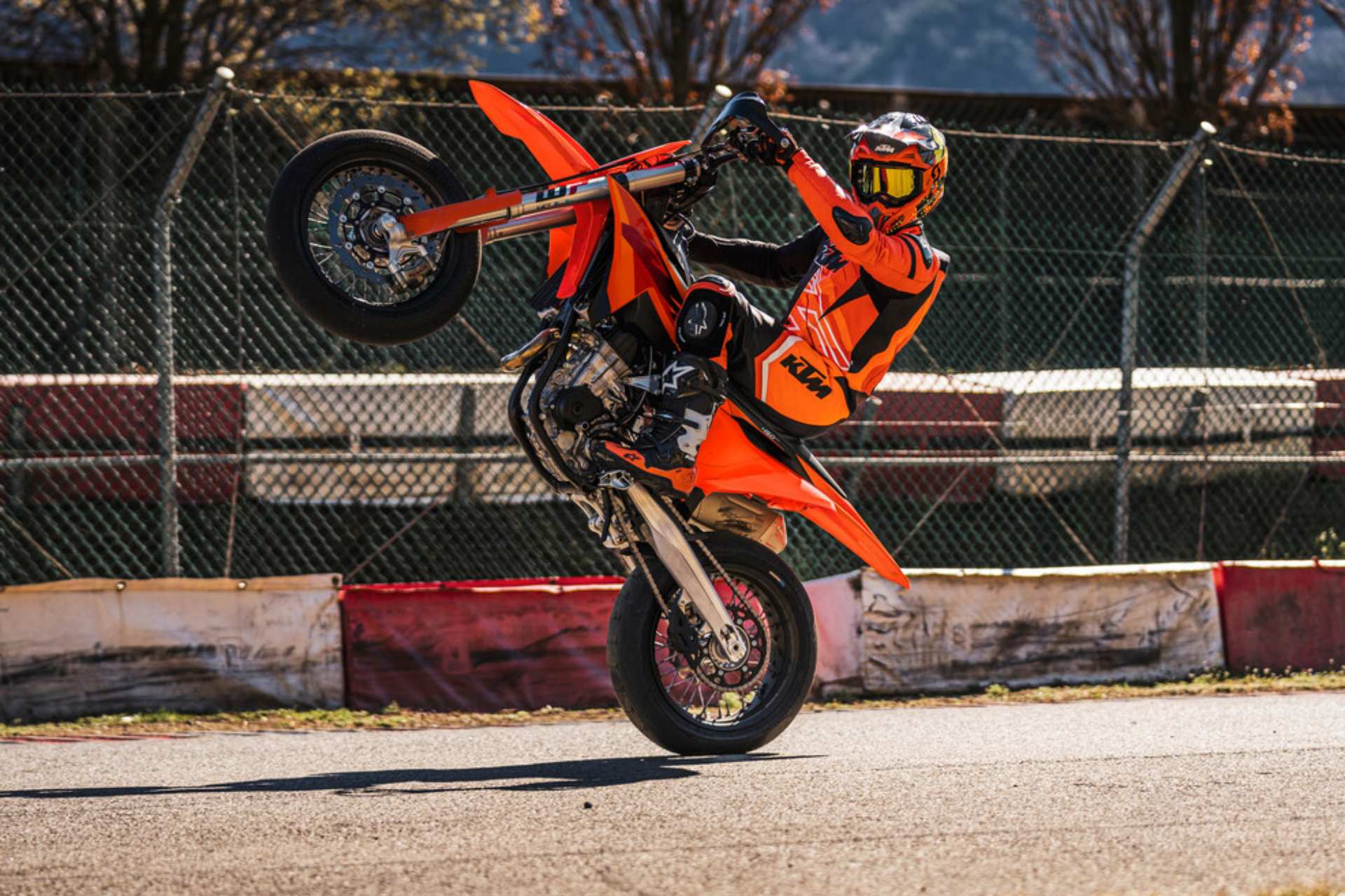 Estos son los puntos clave de la KTM 450 SMR 2027