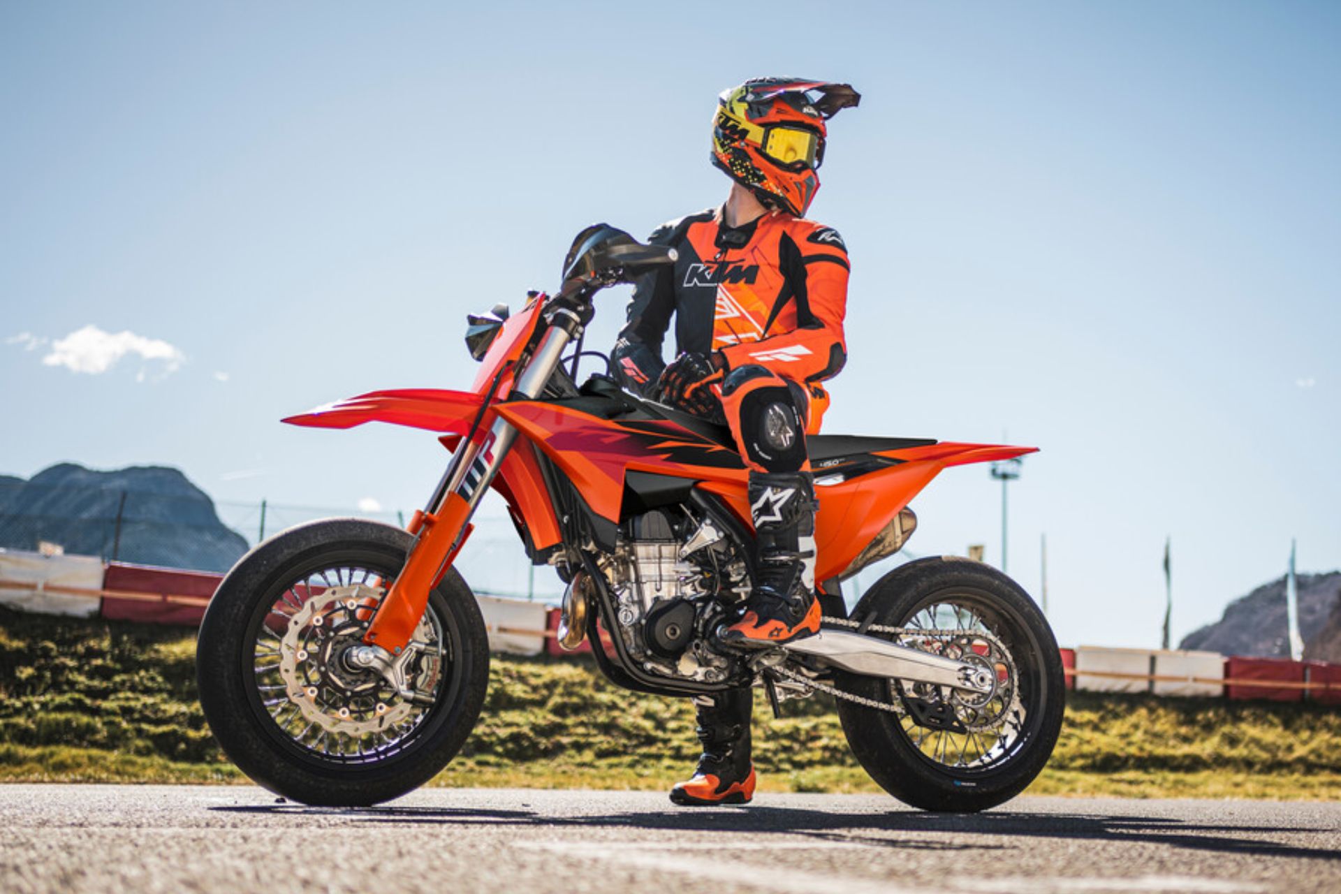 Estos son los puntos clave de la KTM 450 SMR 2027