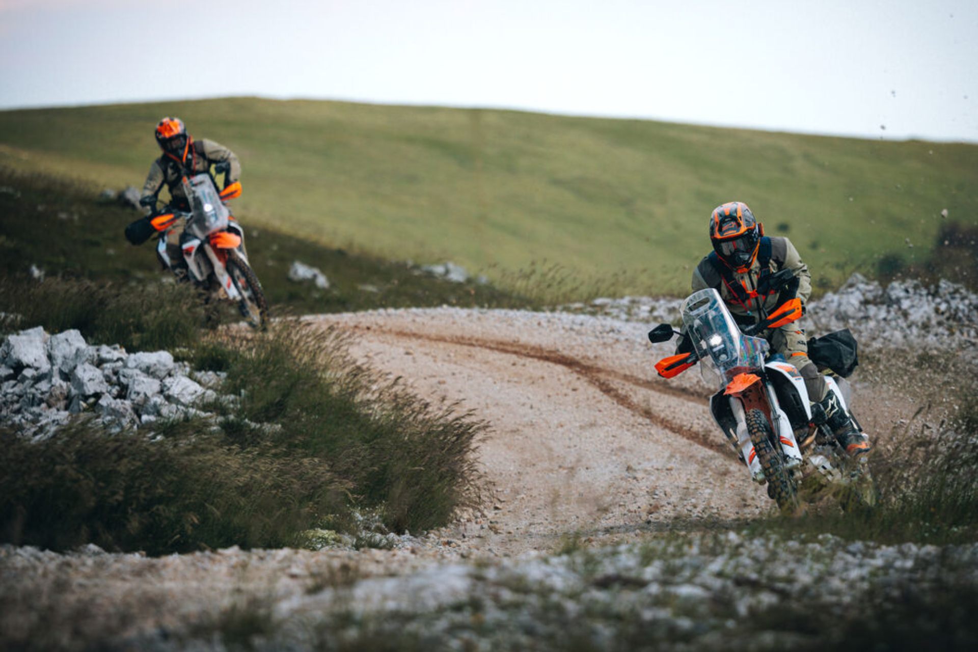 KTM 690 RALLY 2027: poderosa máquina de rally-raid ¡como debe ser!