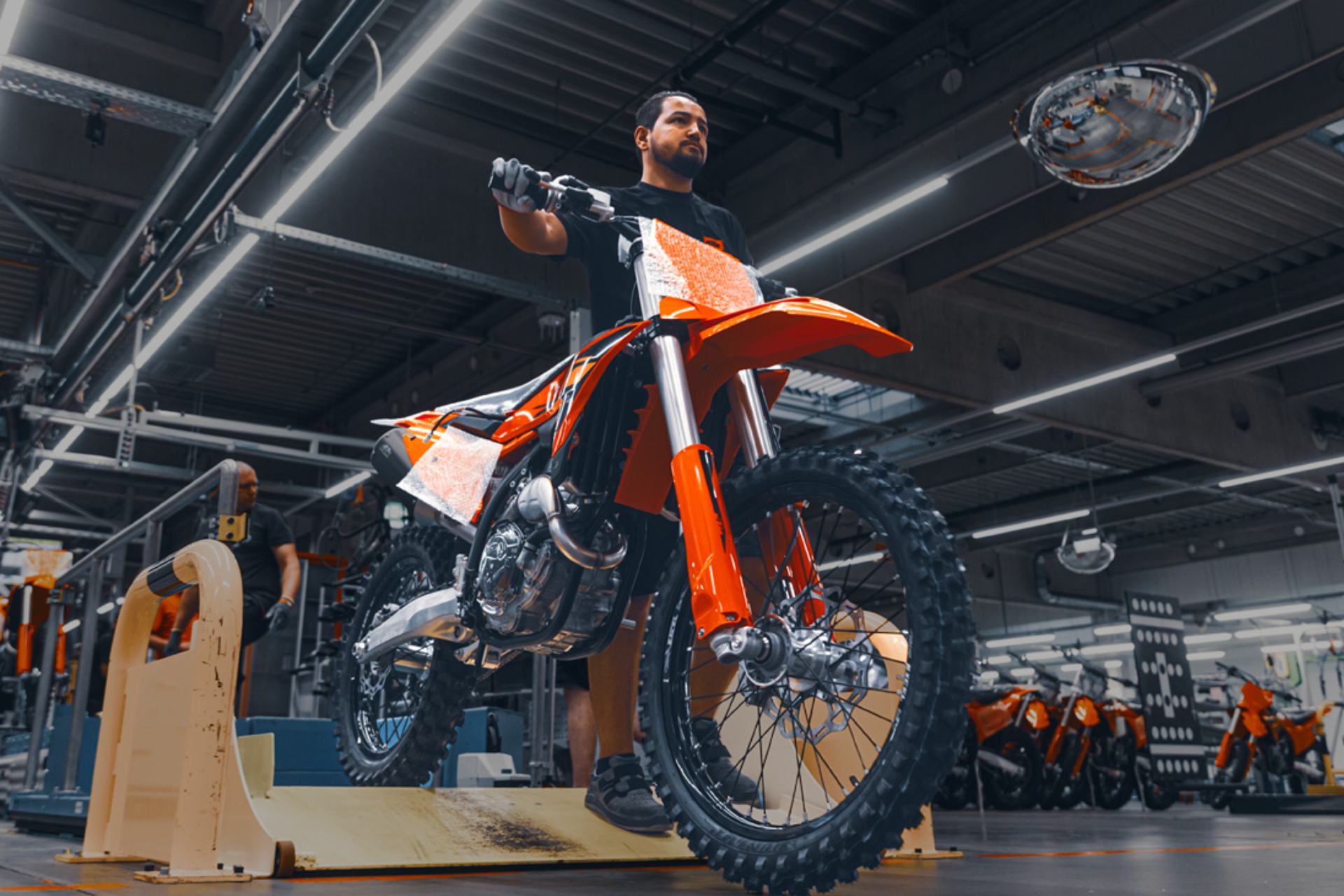 KTM confirma que mantendrá su producción en Austria y descarta su traslado a la India