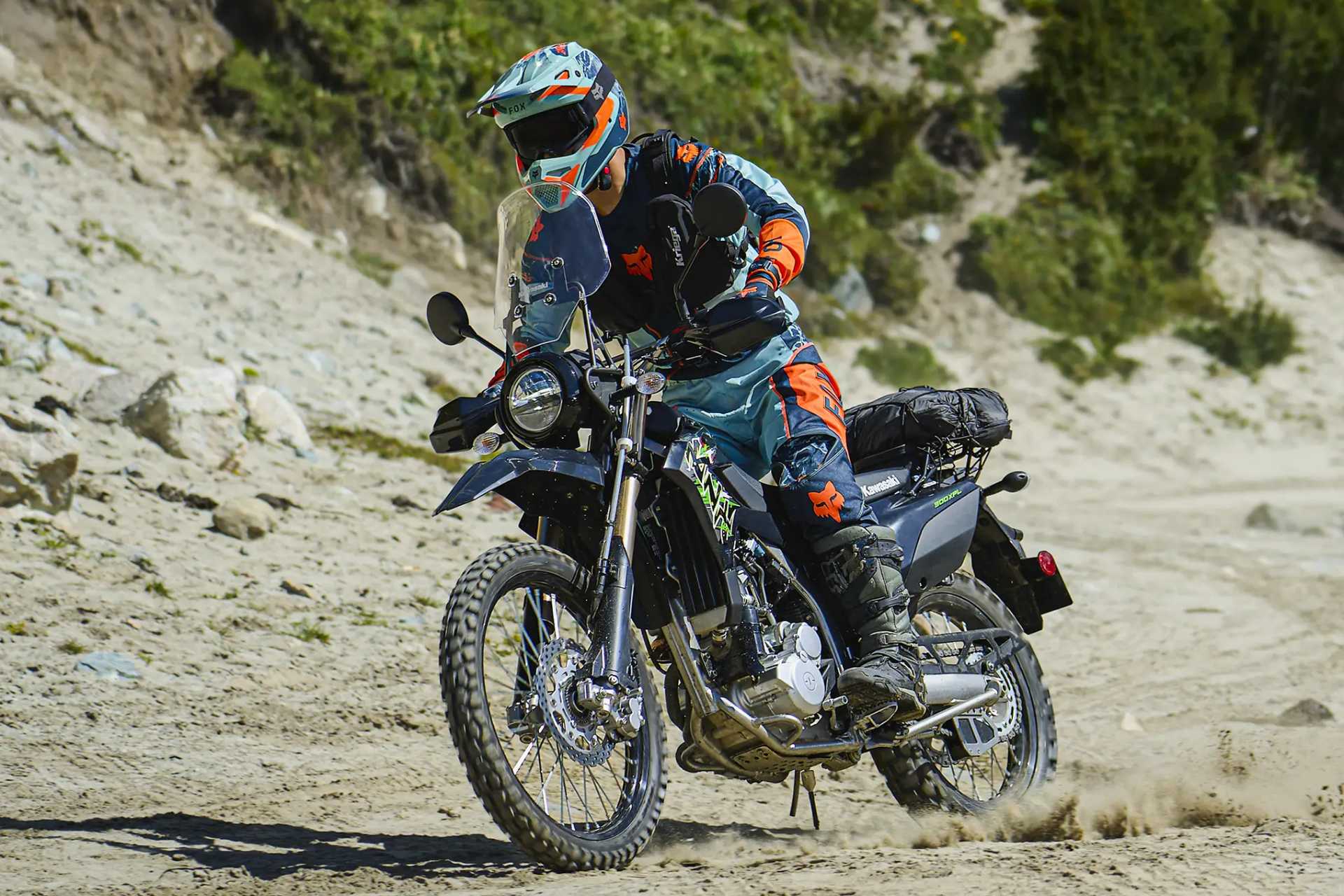 Kawasaki KLX300 XPL ABS 2027, la nueva trail japonesa para ir más allá