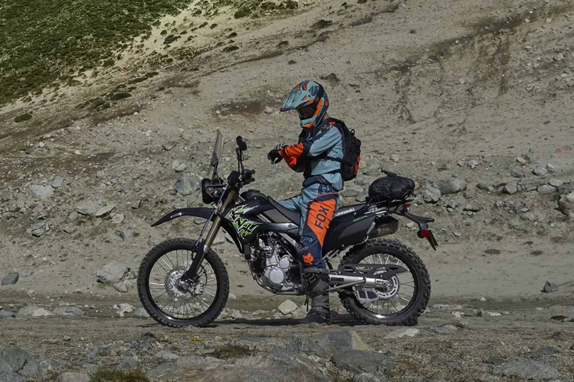 Kawasaki KLX300 XPL ABS 2027, la nueva trail japonesa para ir más allá