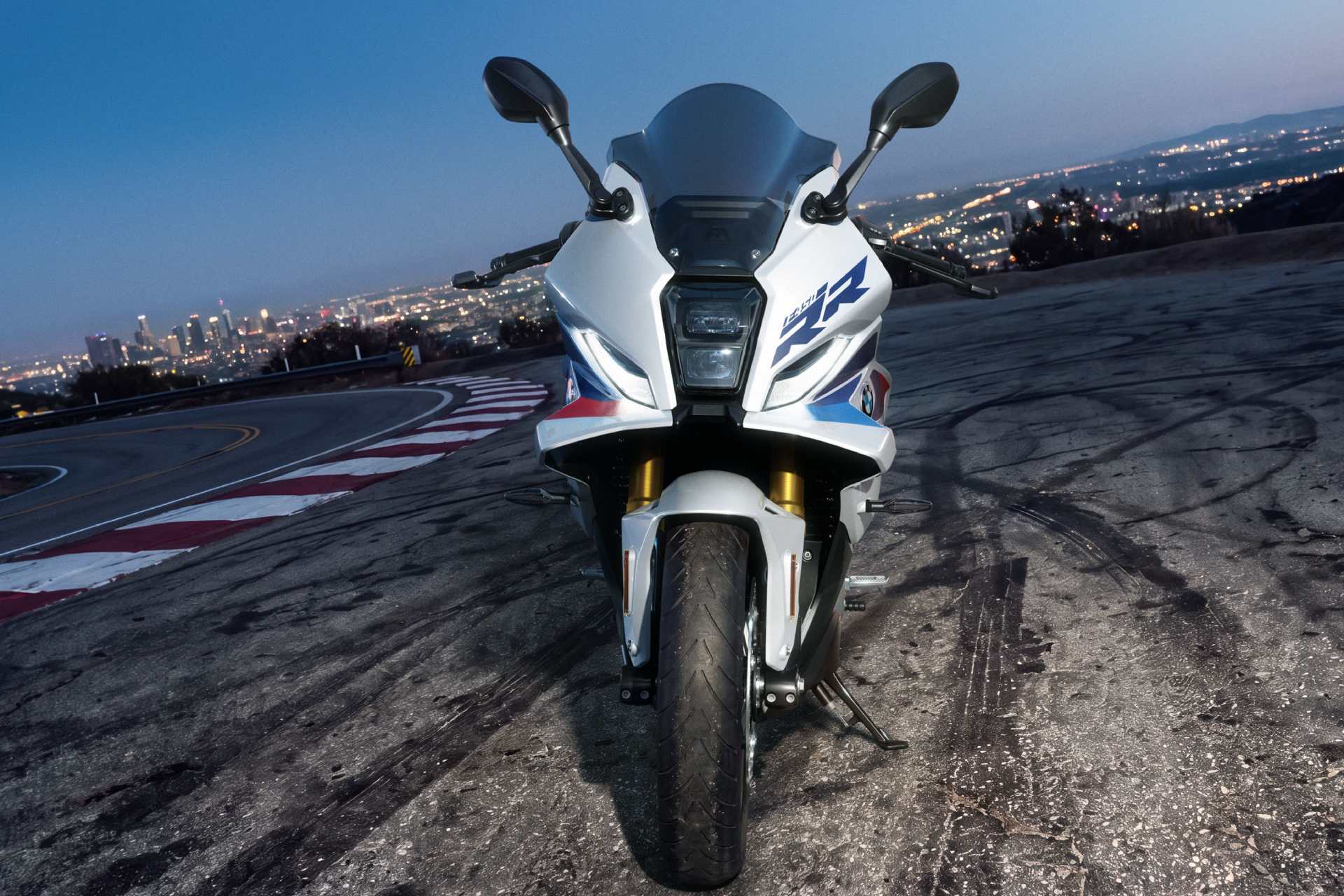 BMW F 450 RR: Todos los datos clave que debe saber