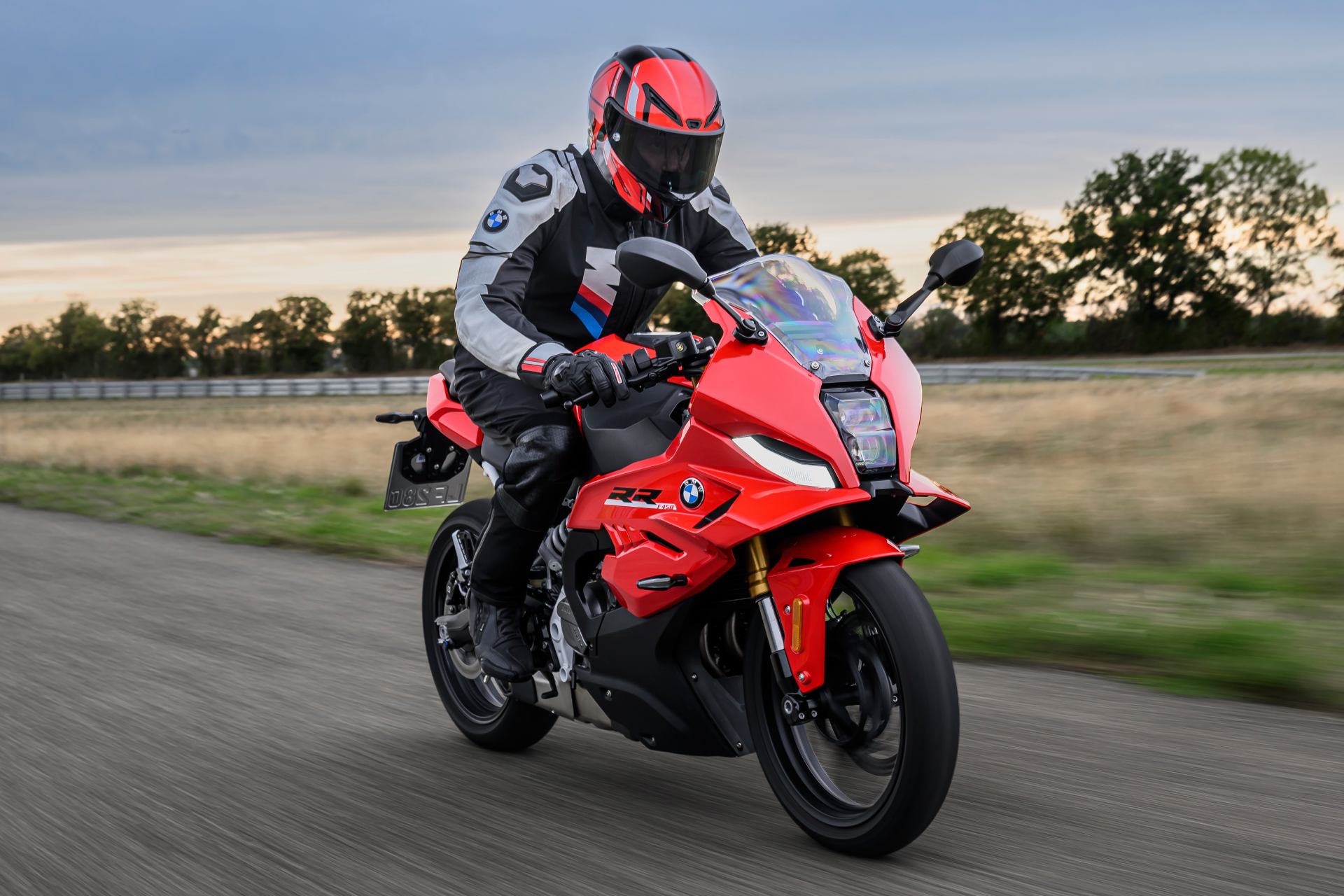 BMW F 450 RR: Todos los datos clave que debe saber