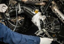 ¿Cada cuánto se debe cambiar el líquido de frenos de una motocicleta?