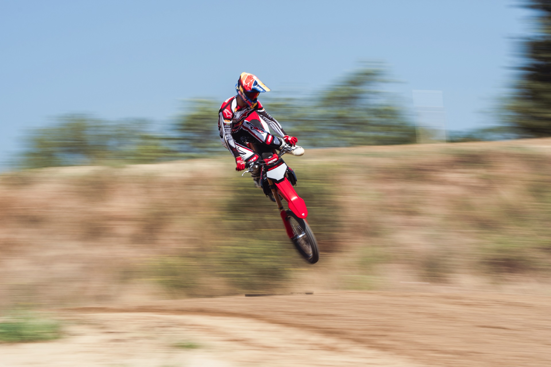 Gama Ducati Desmo450 MX 2027: más prestaciones y mejor ergonomía para favorecer el pilotaje