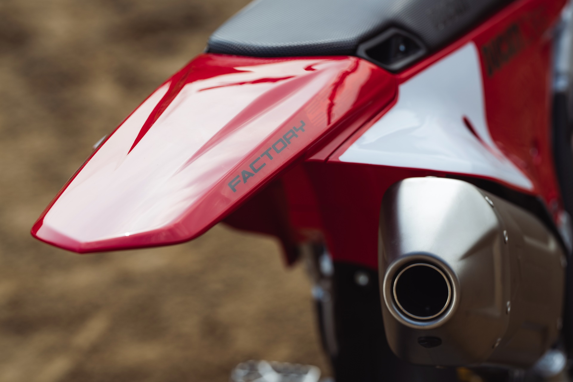 Gama Ducati Desmo450 MX 2027: más prestaciones y mejor ergonomía para favorecer el pilotaje