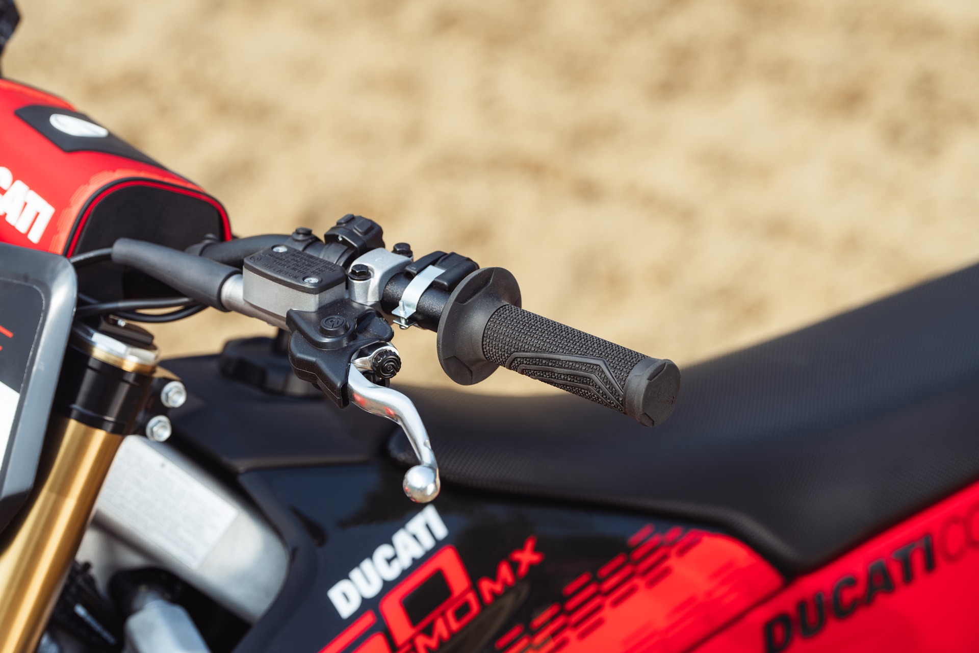 Gama Ducati Desmo450 MX 2027: más prestaciones y mejor ergonomía para favorecer el pilotaje