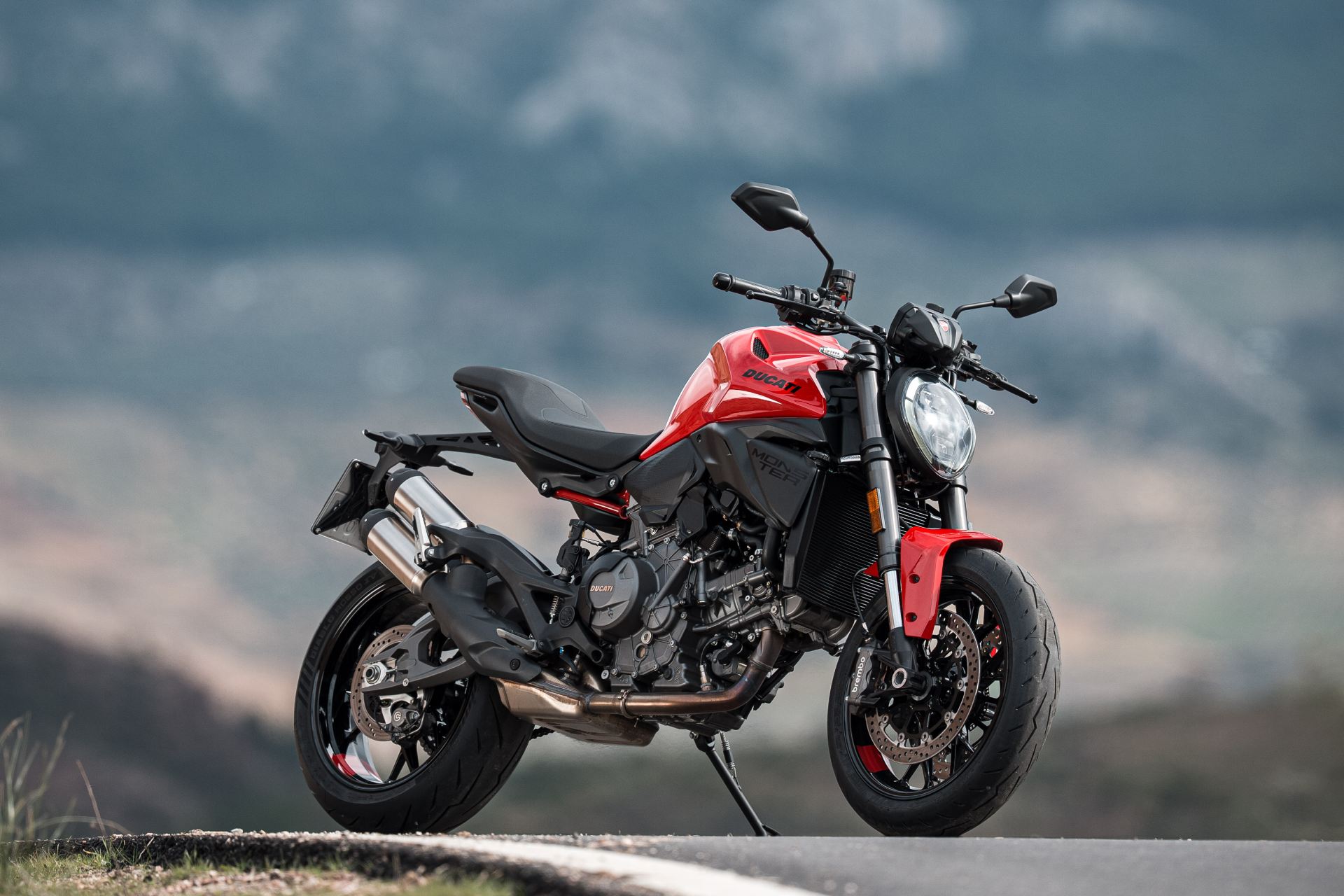 Ducati Monster se lleva el Red Dot Design Award 2026