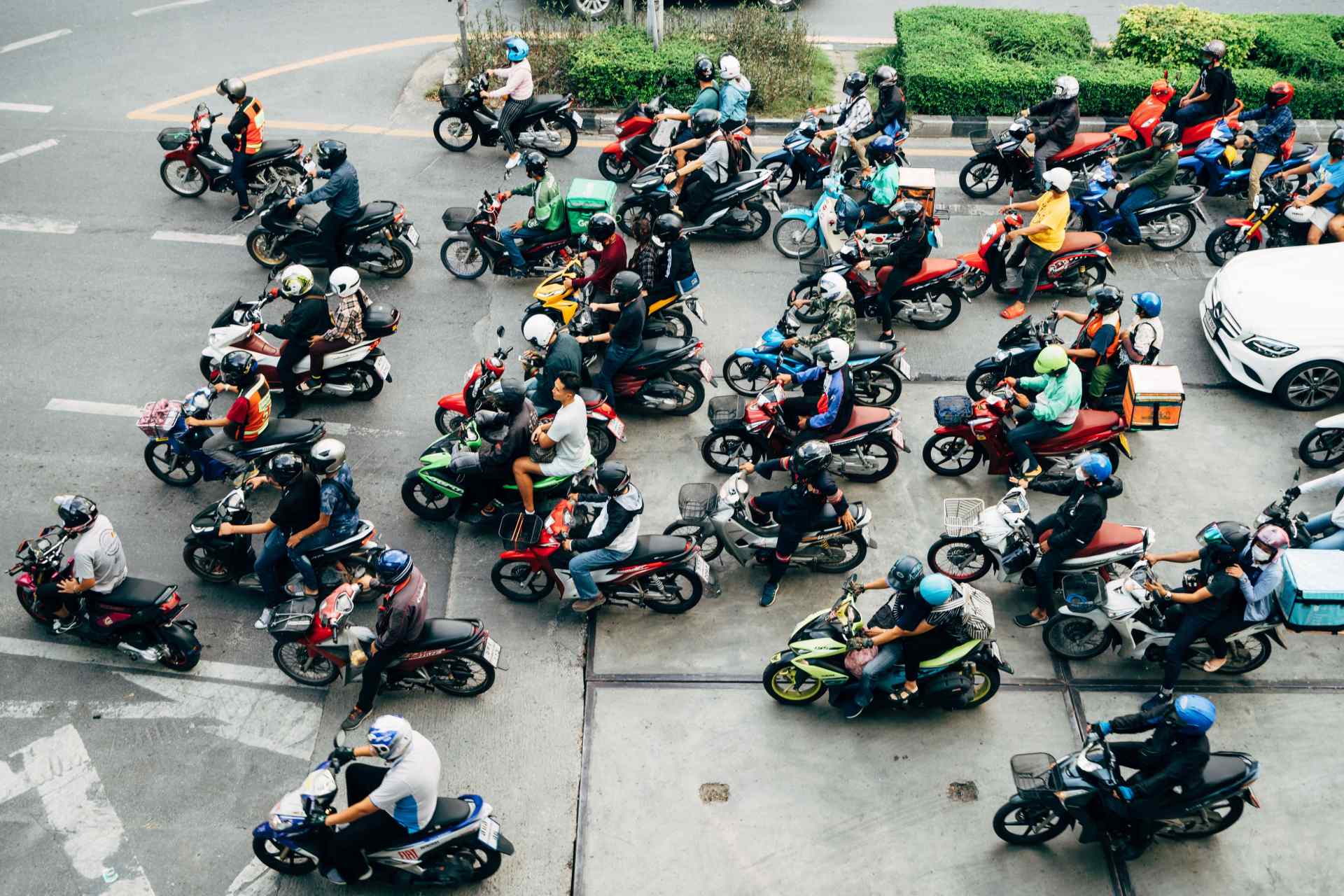 Reglamentación para motos en Colombia: Cambios clave en 2026 y 2027