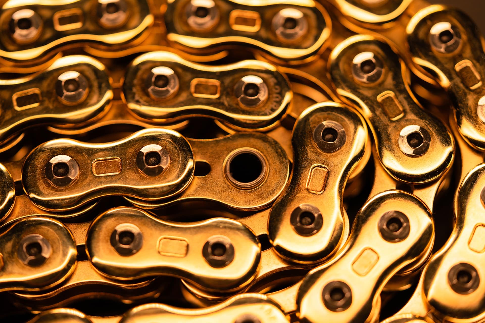 Gama de cadenas EK Chain: ingeniería japonesa en su versión más exigente
