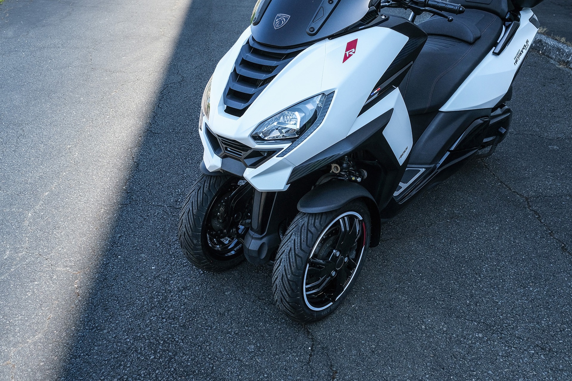 Peugeot Metropolis SW R: funcionalidad y confort sobre tres ruedas
