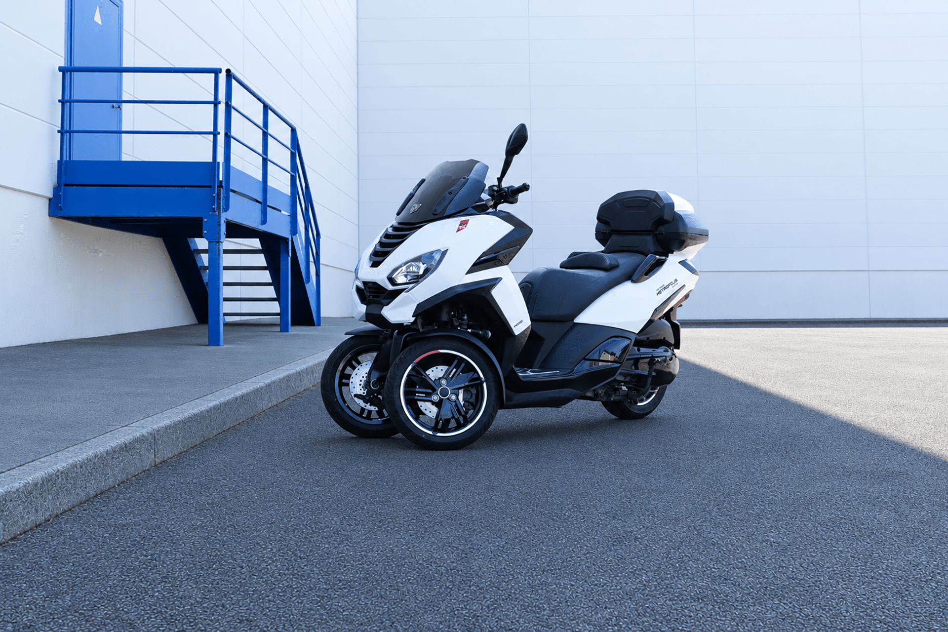Peugeot Metropolis SW R: funcionalidad y confort sobre tres ruedas