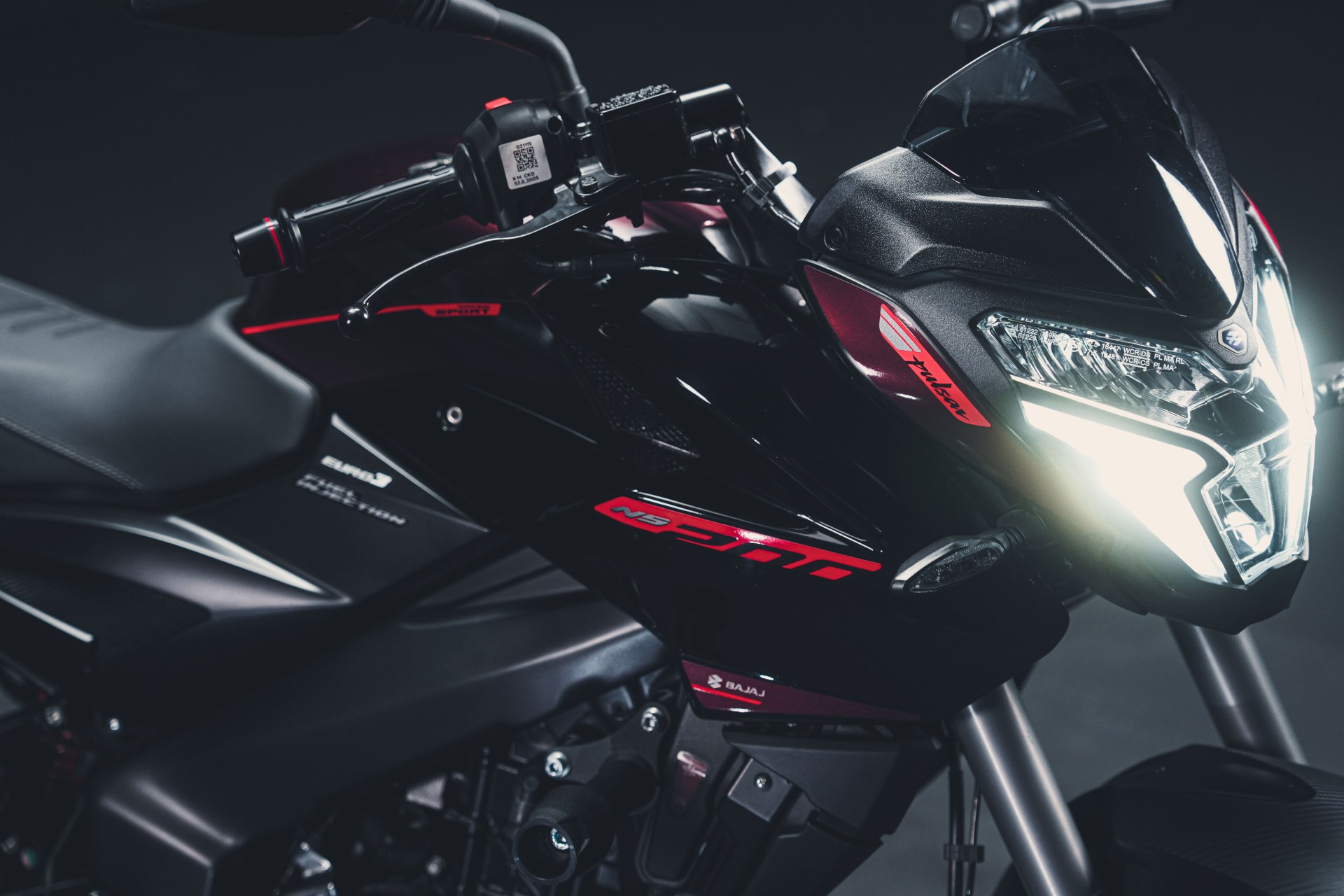 Bajaj lidera el mercado de motos en Colombia. La Boxer CT100, imbatible