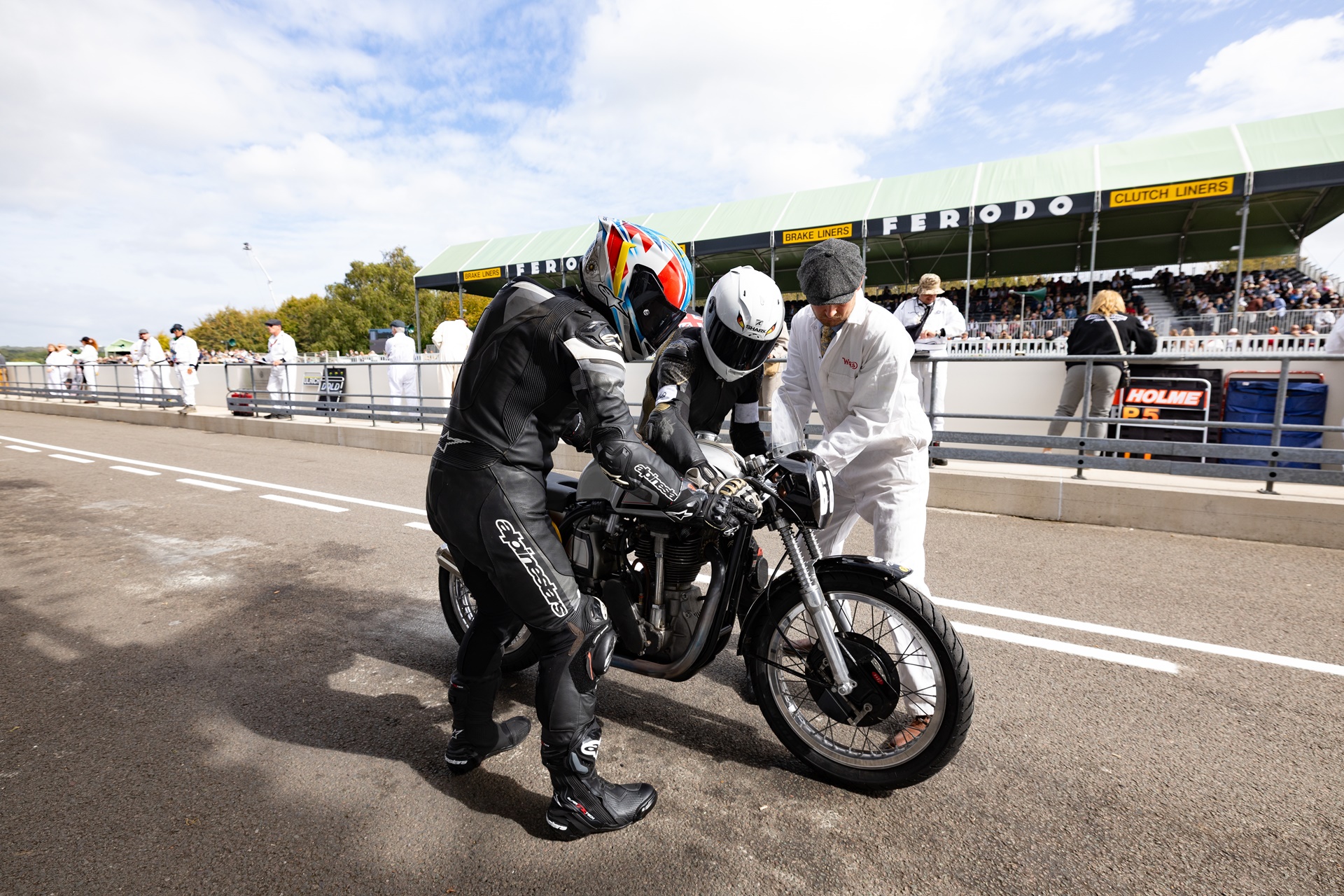 Norton y Works Racing participan con una histórica Manx 30M en Goodwood Revival 2026