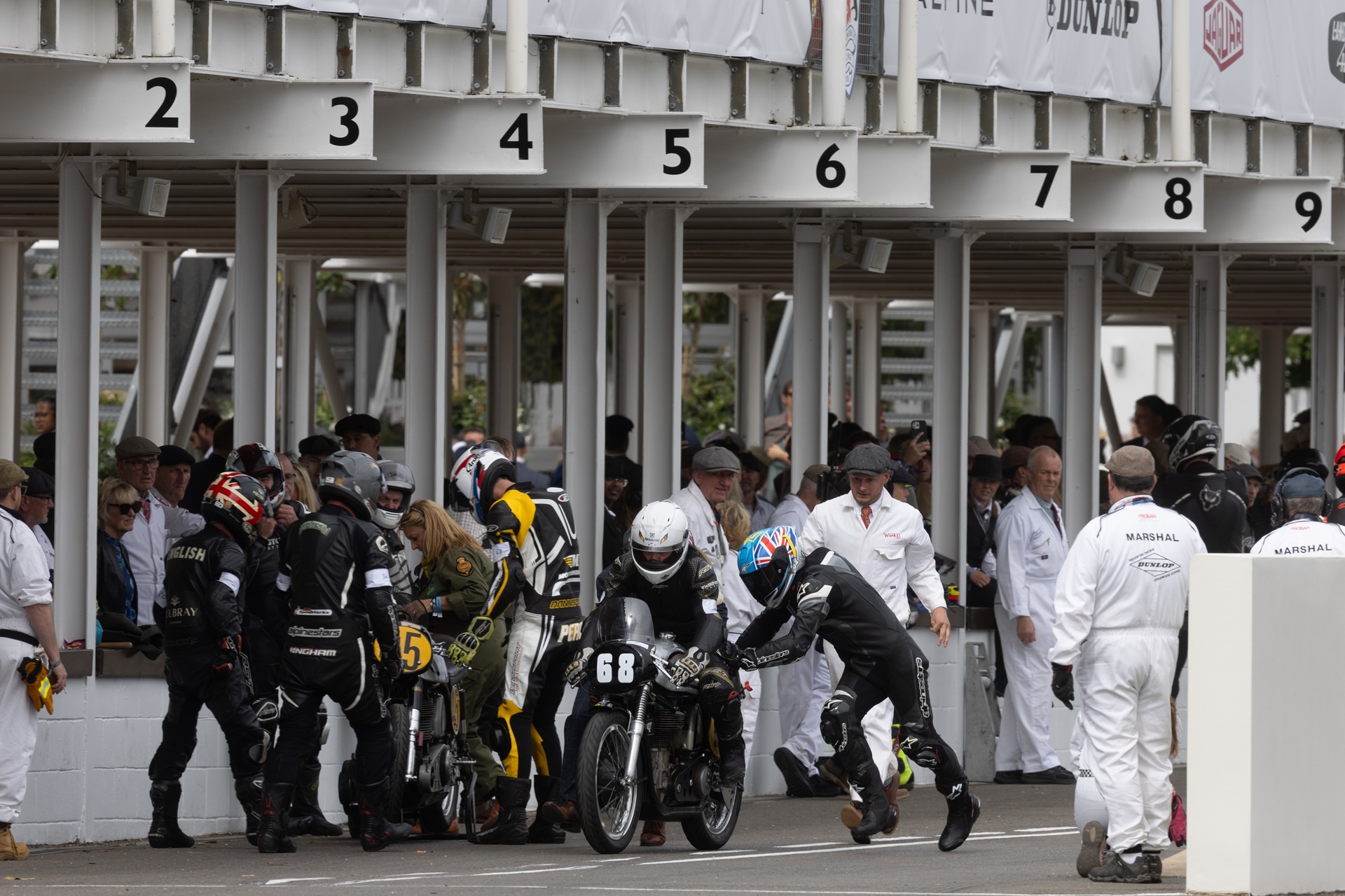 Norton y Works Racing participan con una histórica Manx 30M en Goodwood Revival 2026