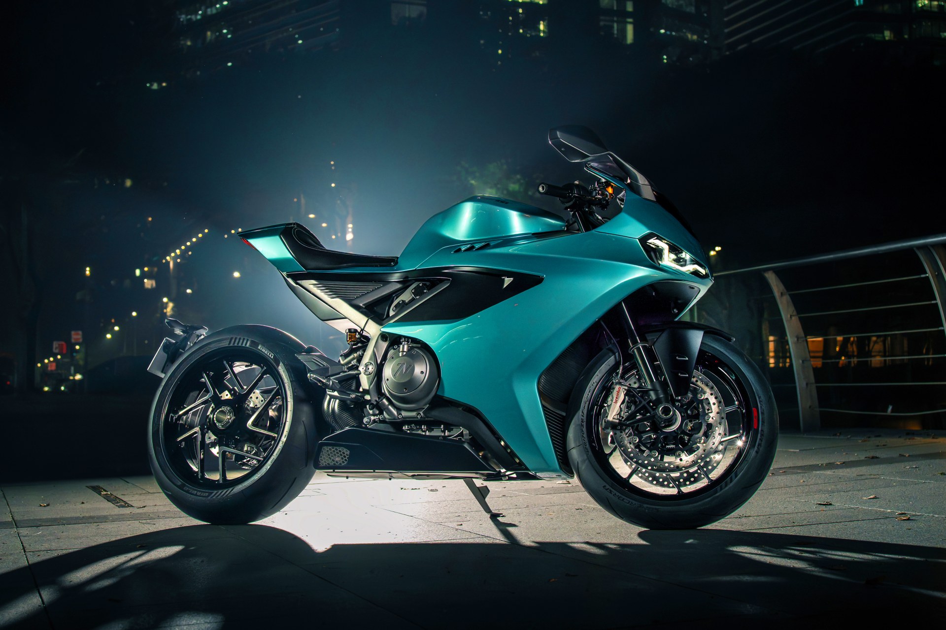 Norton nueva 450 monocilíndrica EICMA 2026