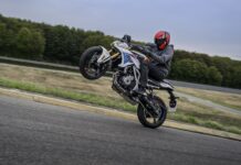 BMW F 450 R: 48 CV, 175 kilos y todo lo necesario para iniciarse en el A2