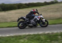 BMW F 450 R: 48 CV, 175 kilos y todo lo necesario para iniciarse en el A2