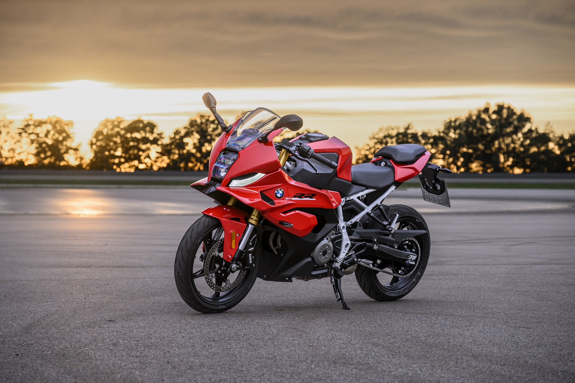 F 450 RR 2027: “La puerta de entrada perfecta al mundo de las motos BMW RR”