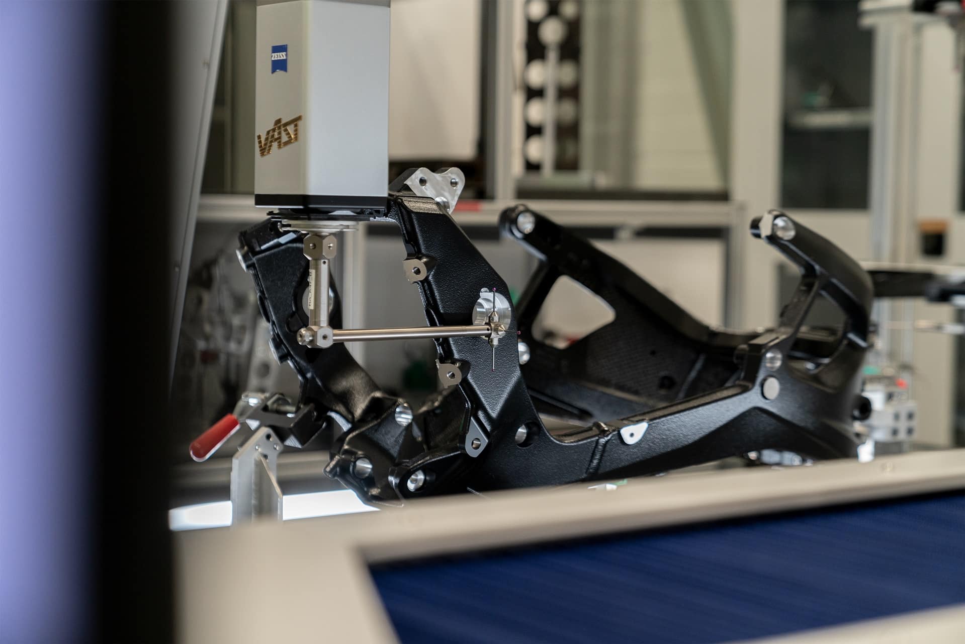BMW presenta la tercera generación del chasis M Motorsport para la BMW M 1000 RR 2027
