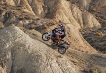 KTM resucita la 990 Adventure: dos prototipos apuntan a una nueva versión R para 2027