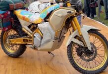 Royal Enfield Himalayan Electric sorprende con sillín floral en On Ride 2026