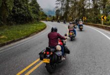 Royal Enfield convirtió las carreteras de Caldas en una ruta de solidaridad