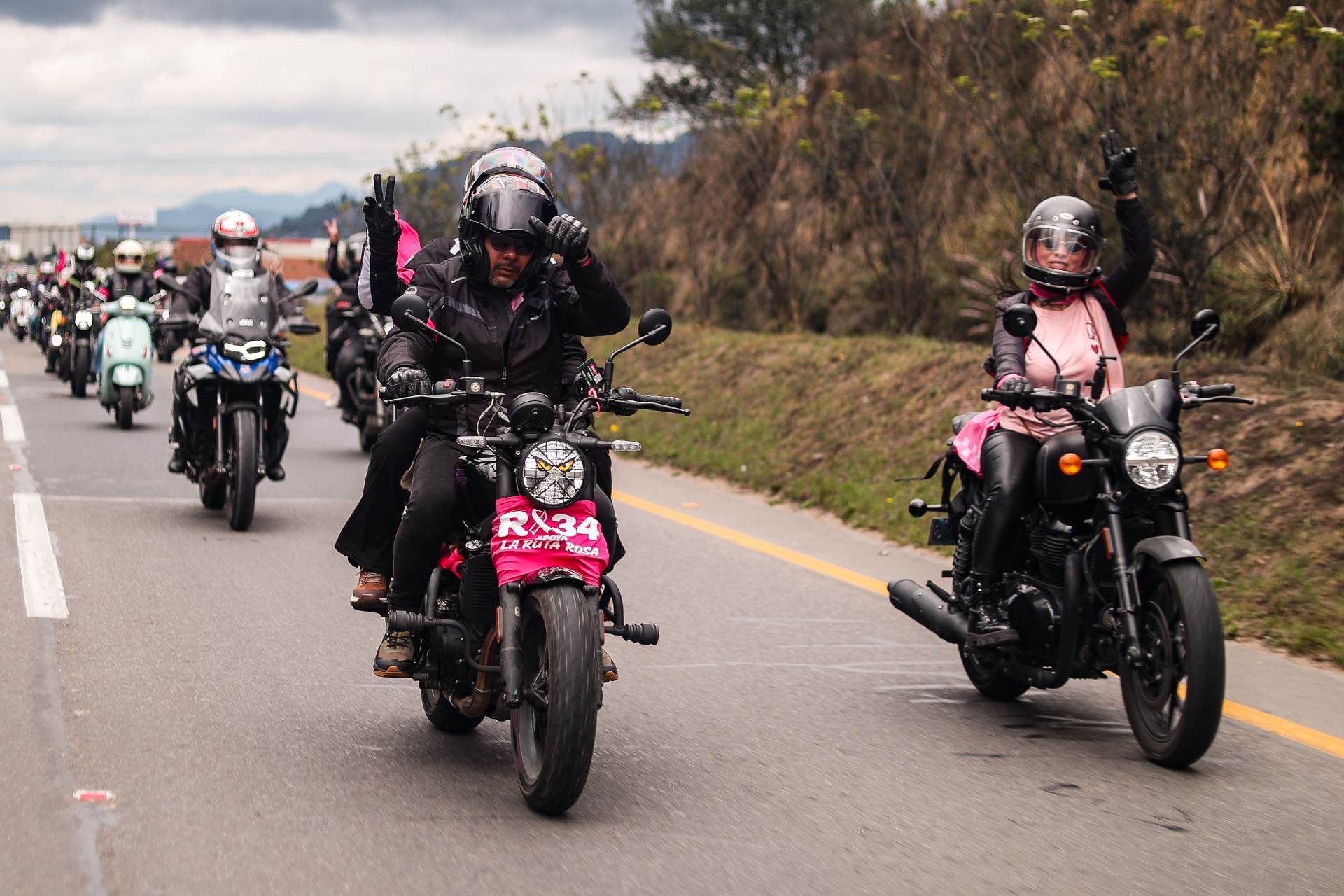La Ruta Rosa: más de 500 motos rodando por un propósito