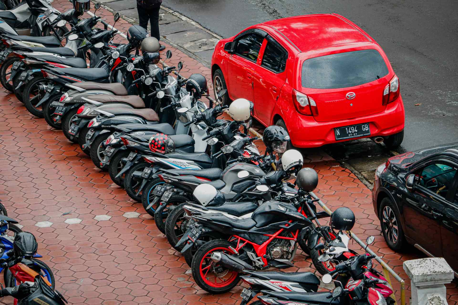 SOAT, licencia y revisión técnico-mecánica, los documentos para circular en moto por Colombia
