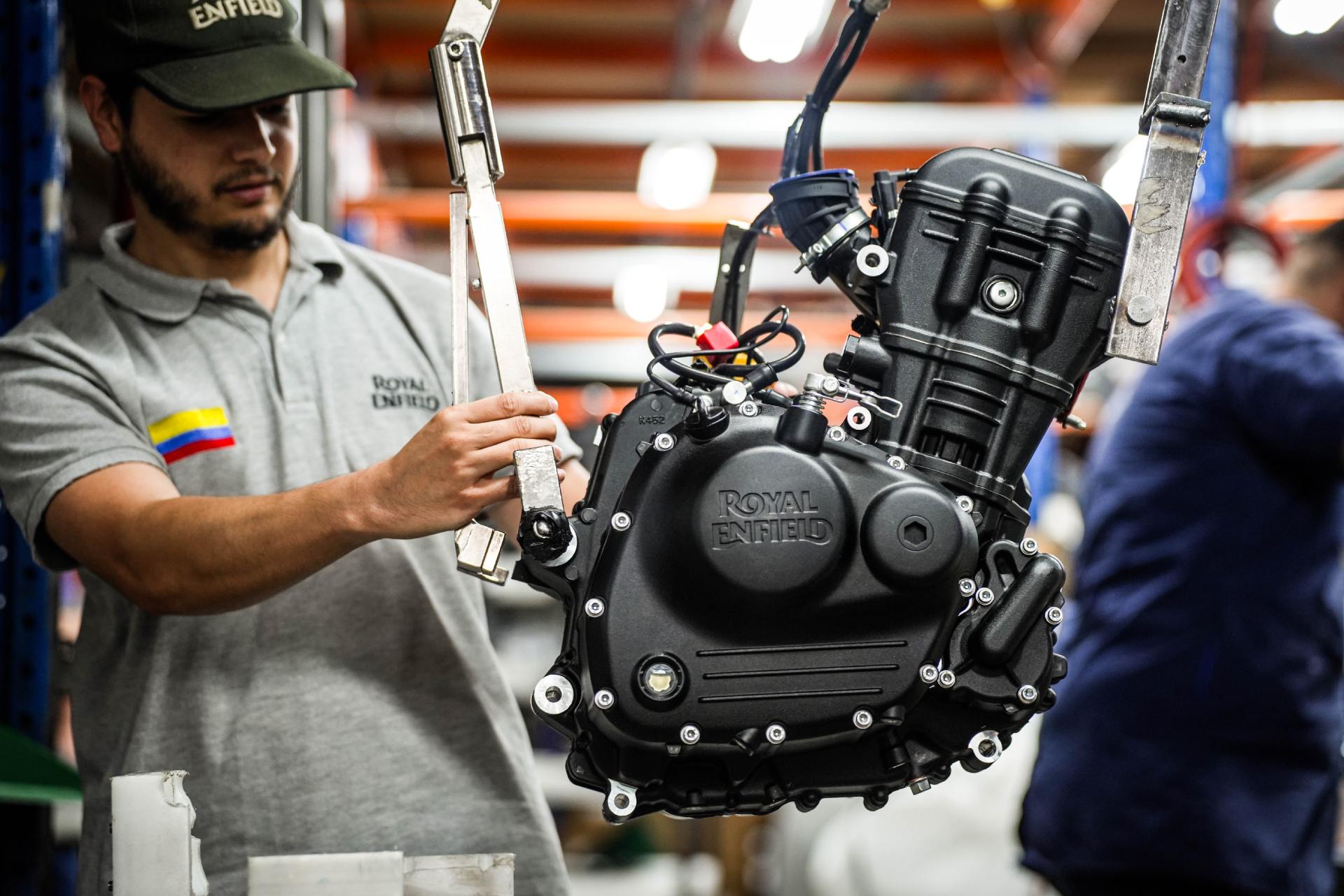 Royal Enfield hace historia en Colombia: ensamblará la Super Meteor 650