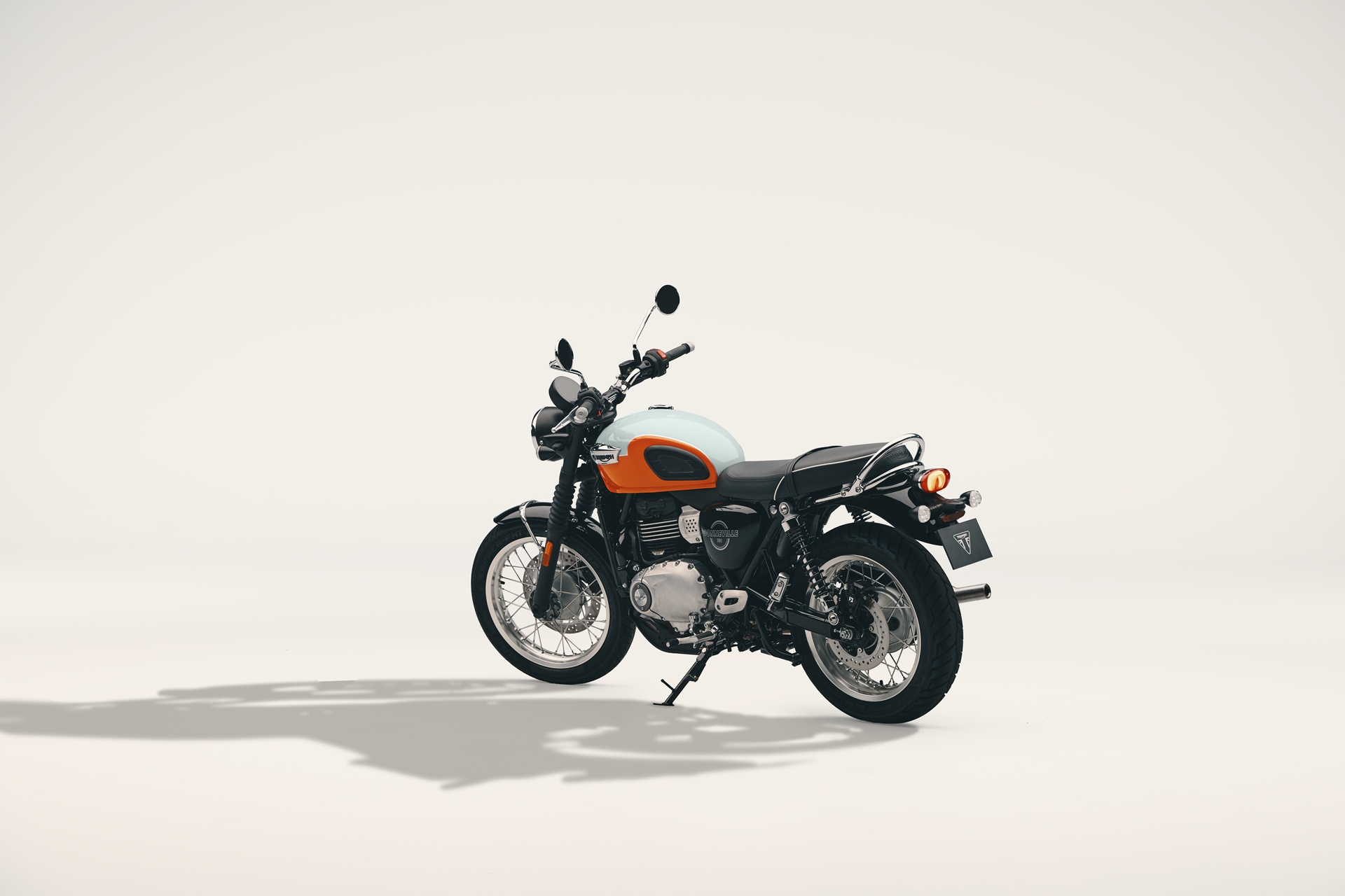Triumph Bonneville T40 y T40 Black