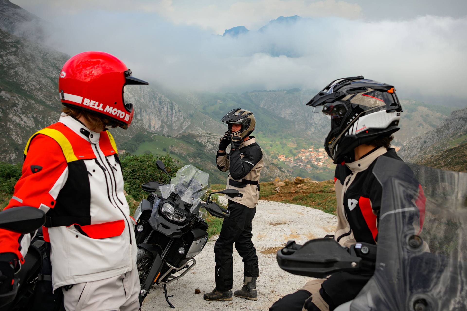 REV'IT! 2026: una colección de lujo para la seguridad de los motociclistas colombianos