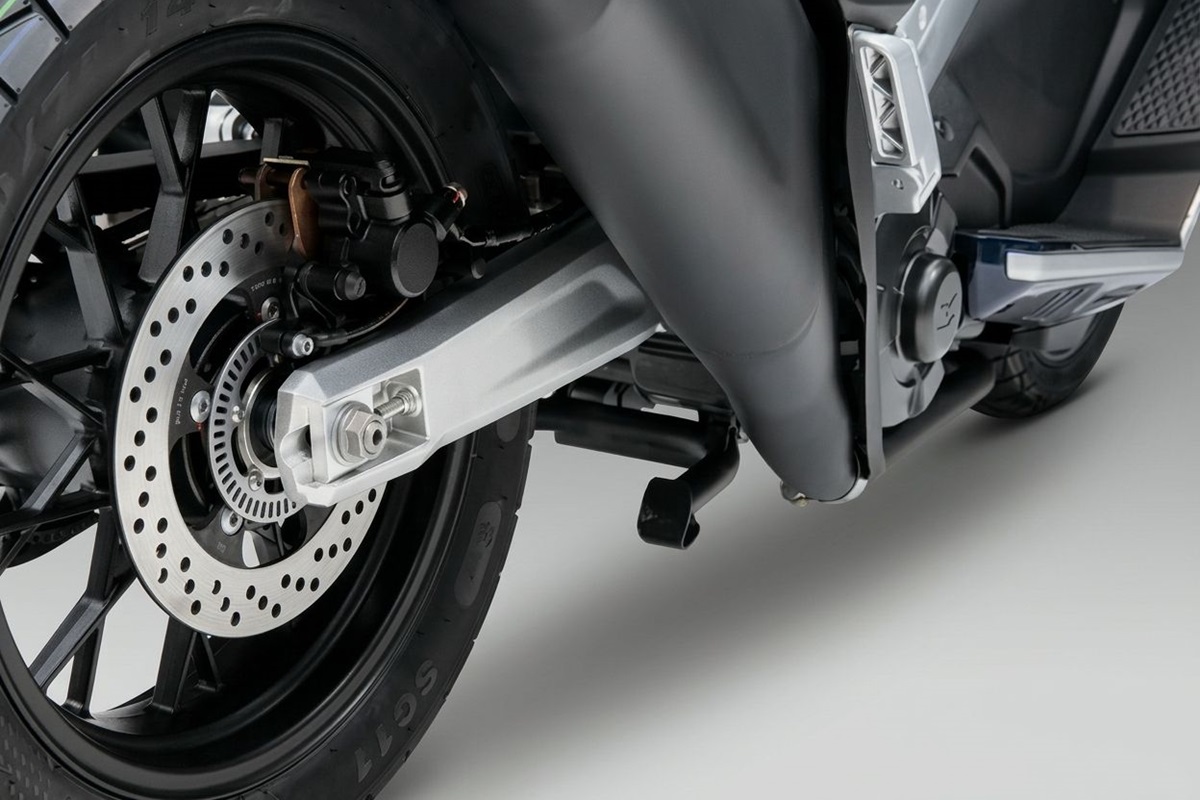 ZXMoto presenta el 250T ADV, un scooter “poco convencional” que llegará en 2027