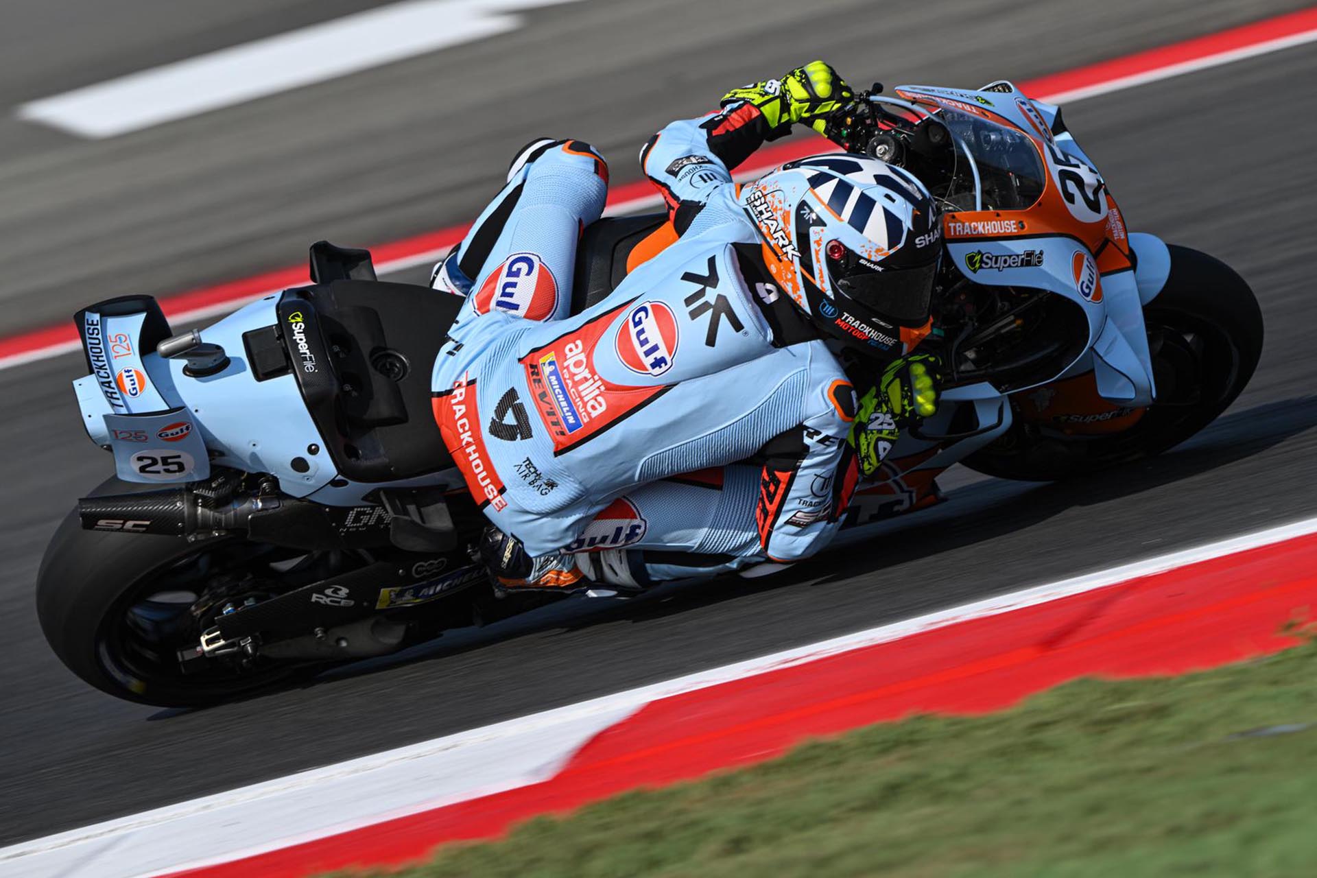 Otro punto a favor de Aprilia es que tiene 4 pilotos tealmente competitivos