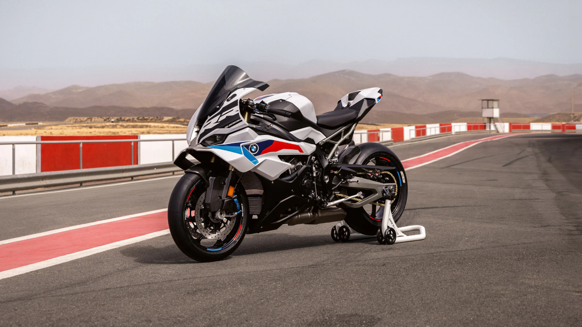 BMW F 450 RR, la deportiva alemana para conquistar el mundo