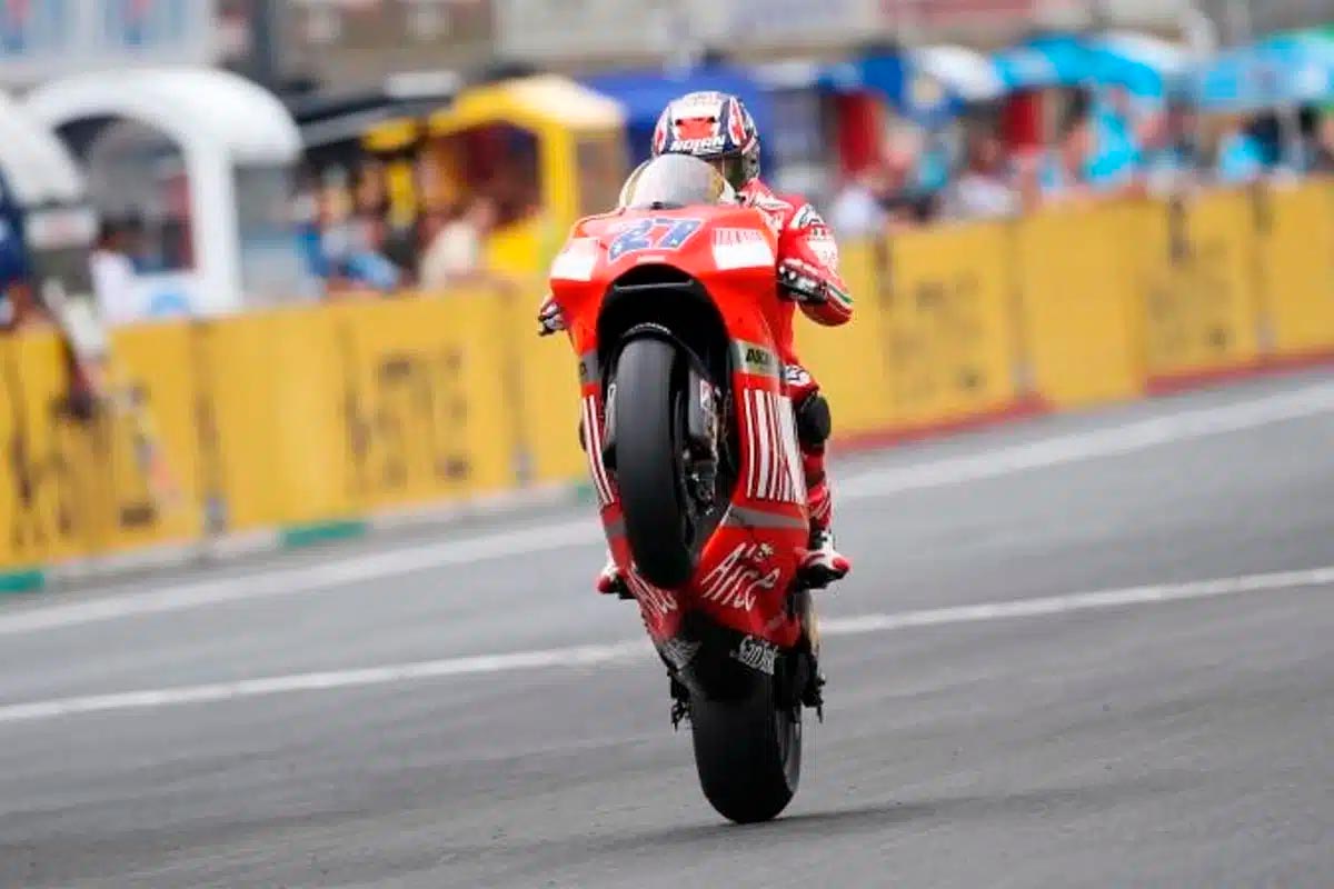Ahora Ducati domina, pero su primer título de MotoGP lo consiguió con Casey