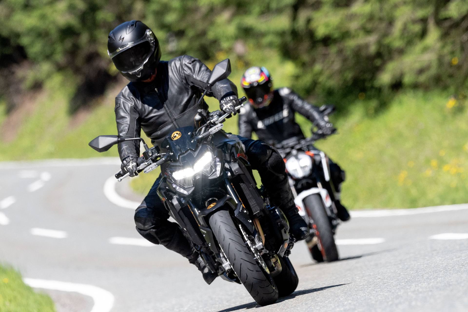 Todo lo que debe saber sobre la importancia de la presión de las llantas de motocicleta