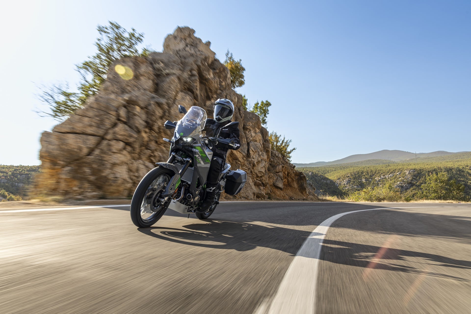 Kawasaki amplía su apuesta por el segmento ADV con la nueva KLE650 2027