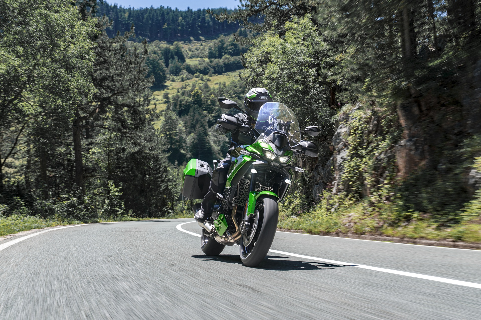 Versys 900 2027: La nueva crossover “más deportiva jamás creada” por Kawasaki