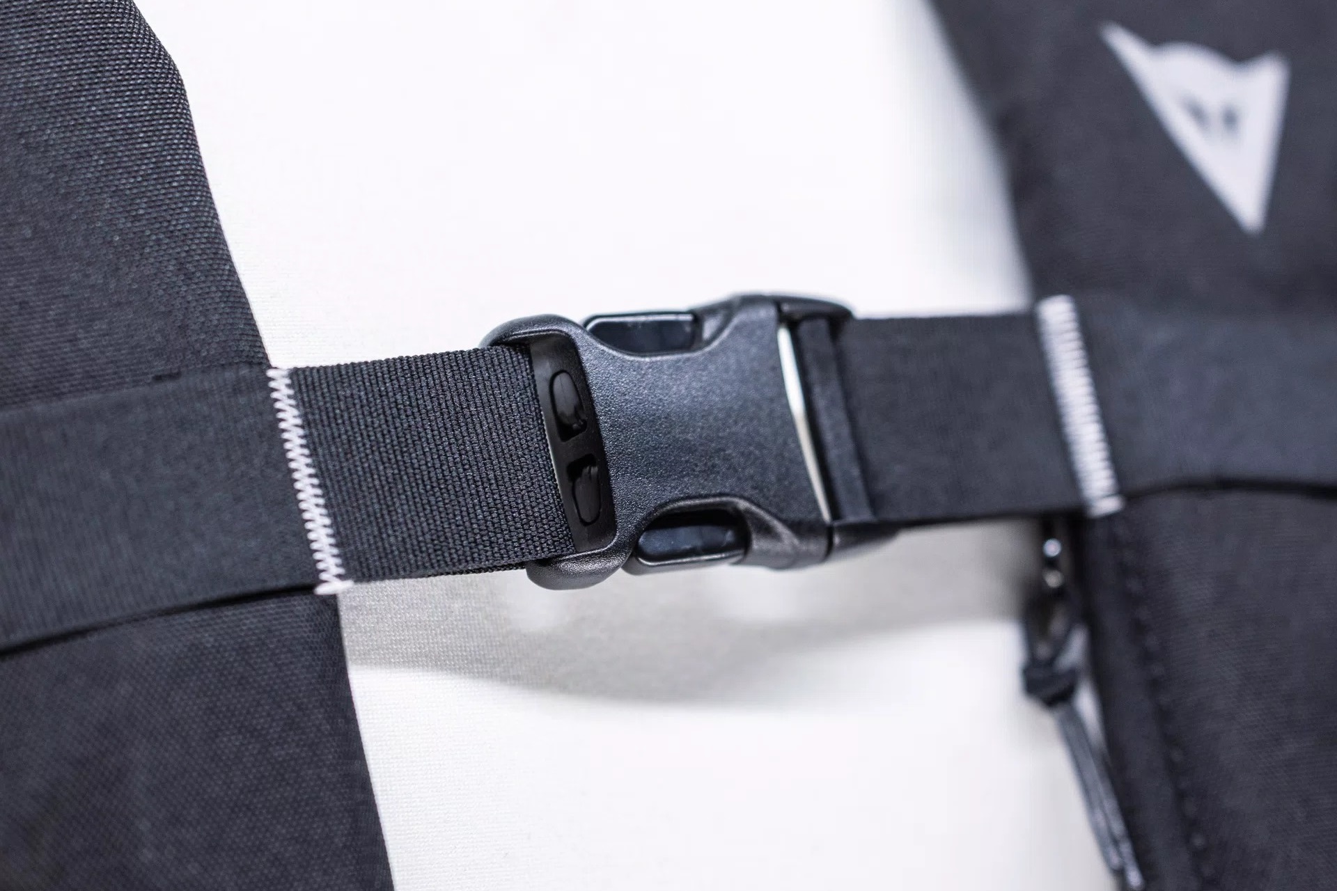 Dainese Smart GO“el airbag para moto más ligero de la historia”