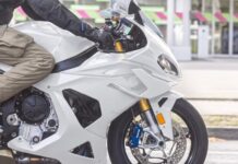 La futura BMW S 1000 RR 2027 ya apunta a la Ducati Panigale V4 con estos importantes cambios