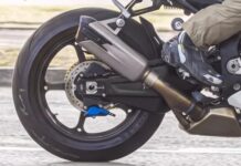 La futura BMW S 1000 RR 2027 ya apunta a la Ducati Panigale V4 con estos importantes cambios