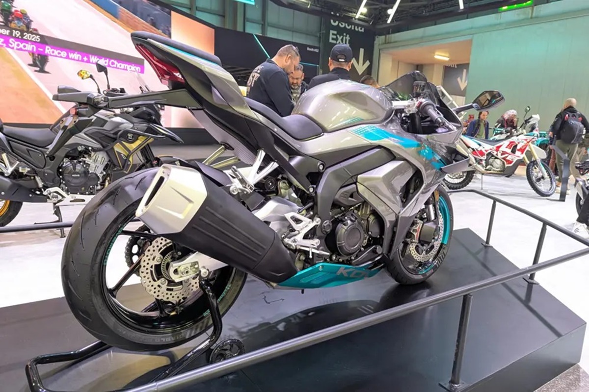 Kove pone precio a su 650RR: cuatro cilindros, 15.000 rpm y 260 km/h