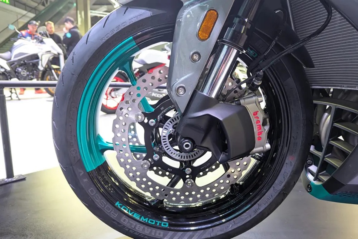 Kove pone precio a su 650RR: cuatro cilindros, 15.000 rpm y 260 km/h